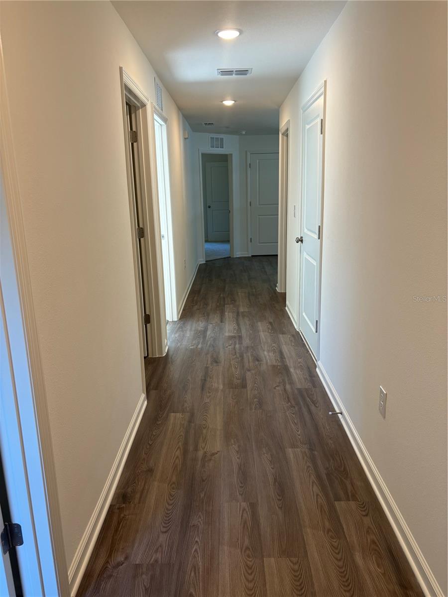 34 BAY PLACE CRSE photo 5