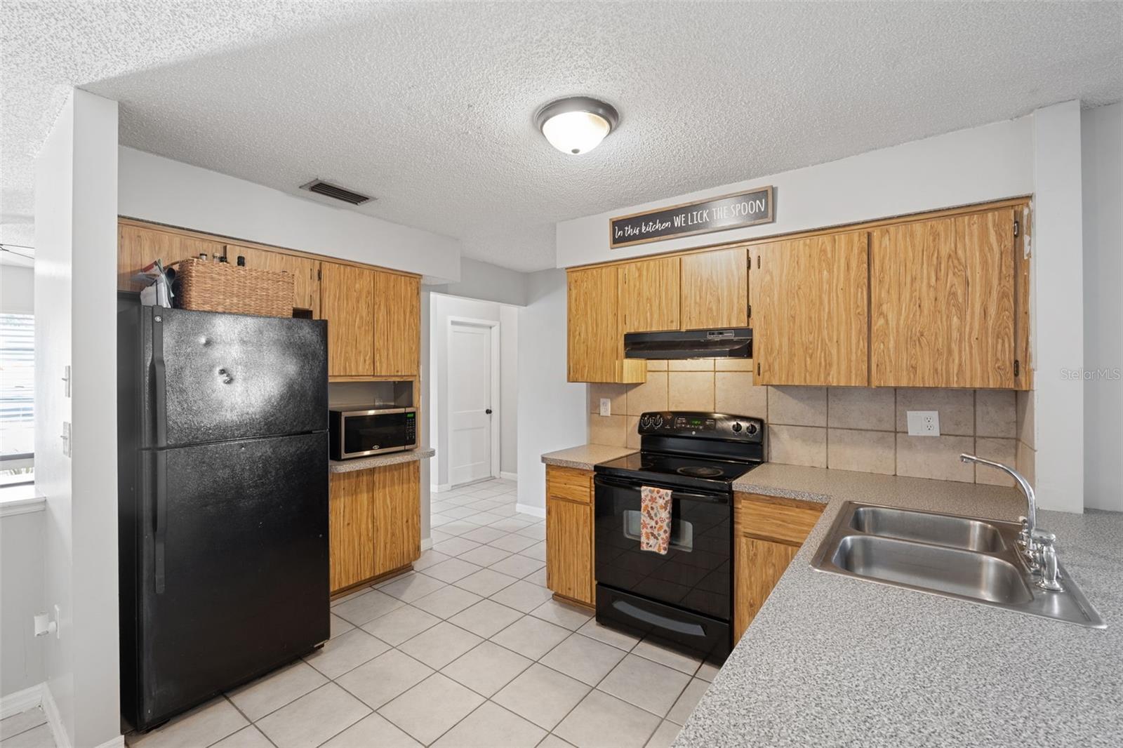 1283 COBLE RD photo 4