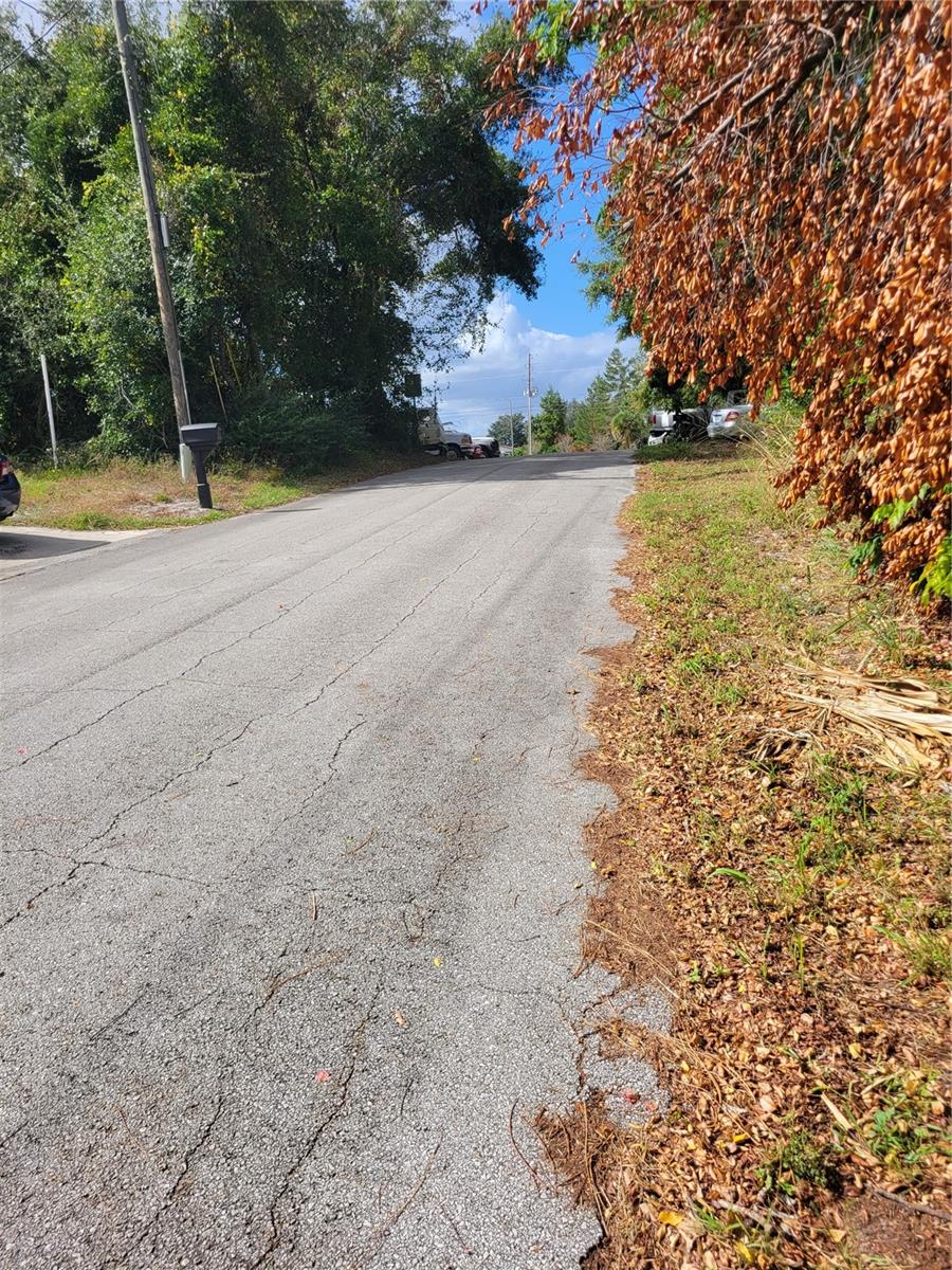 8 SANTIAGO RD photo 2