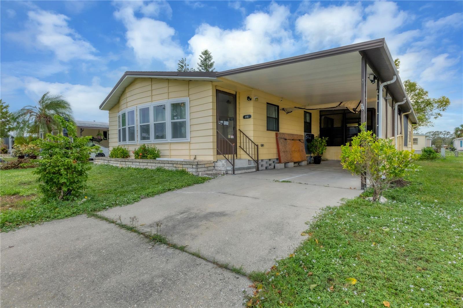 6710 36TH AVE E #315 photo 3