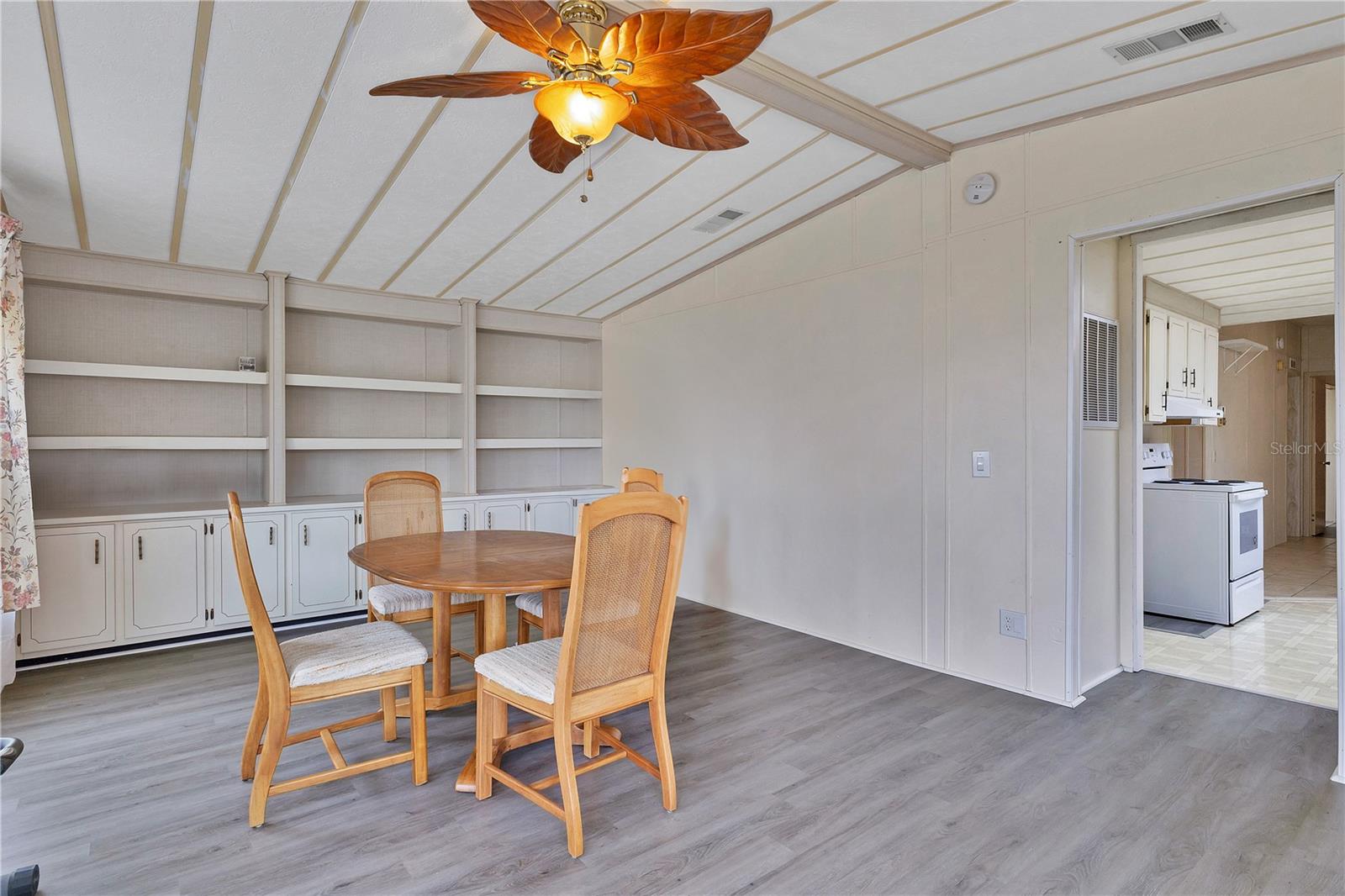 6710 36TH AVE E #315 photo 5