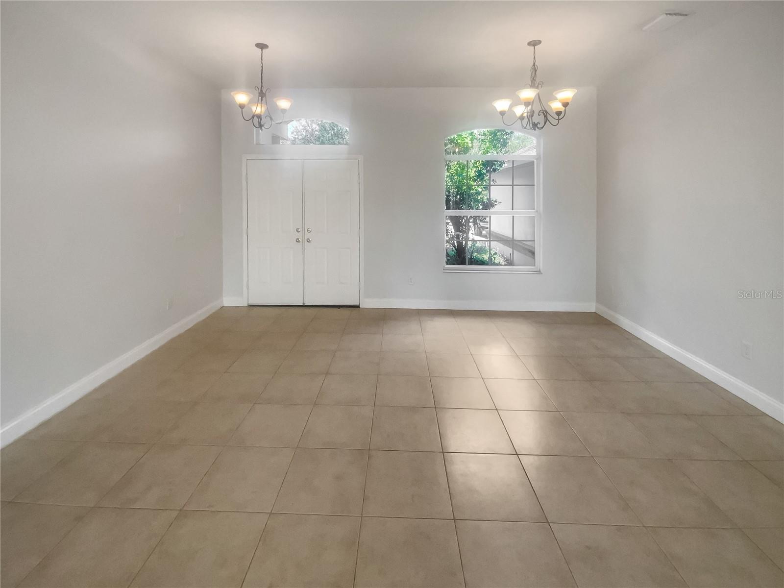 27724 SORA BLVD photo 3