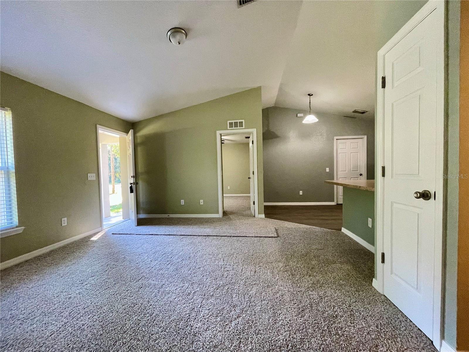 8352 N ORANGEBUD TER photo 5