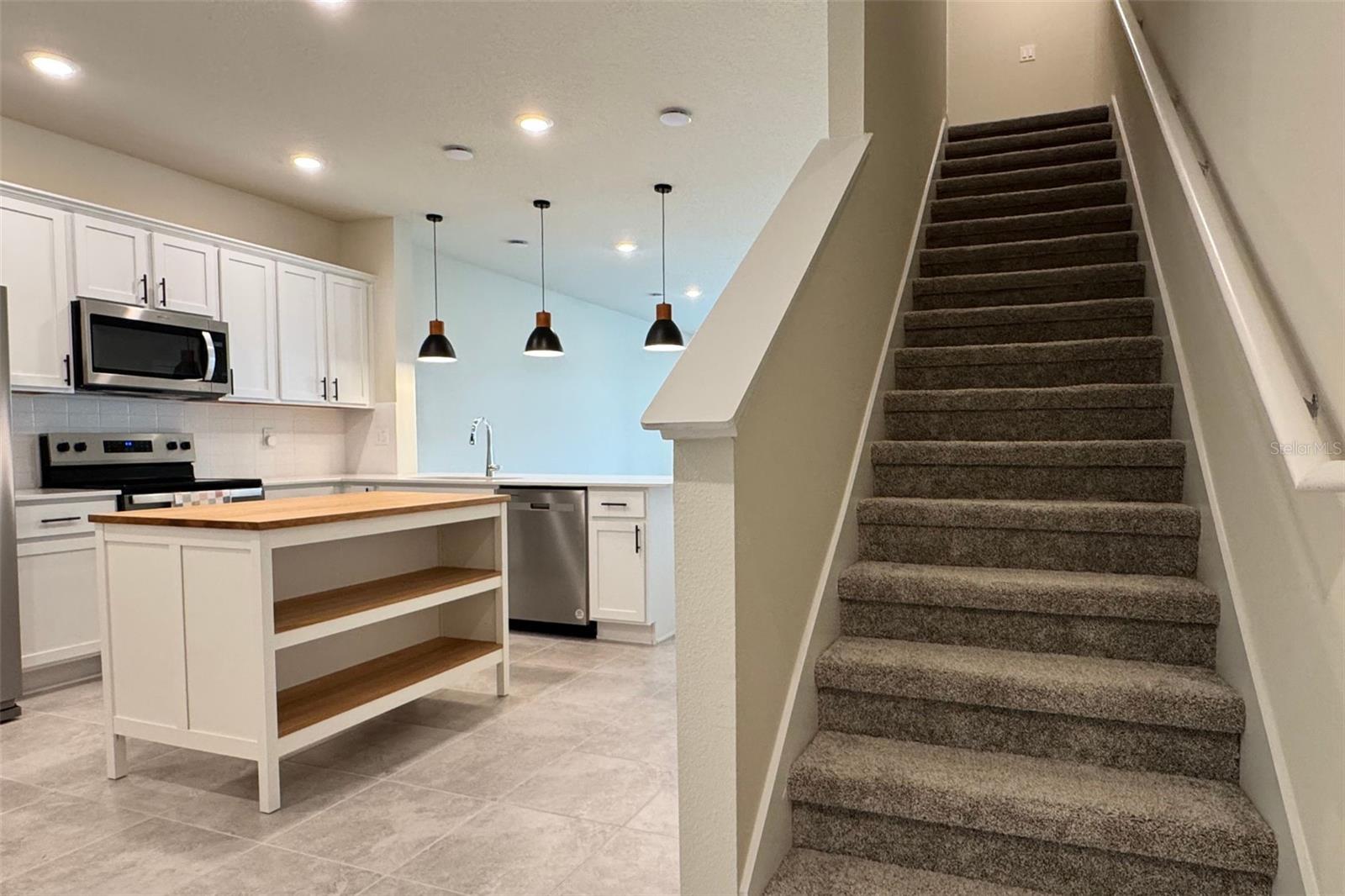 2622 WINSOME WAY #2622 photo 3