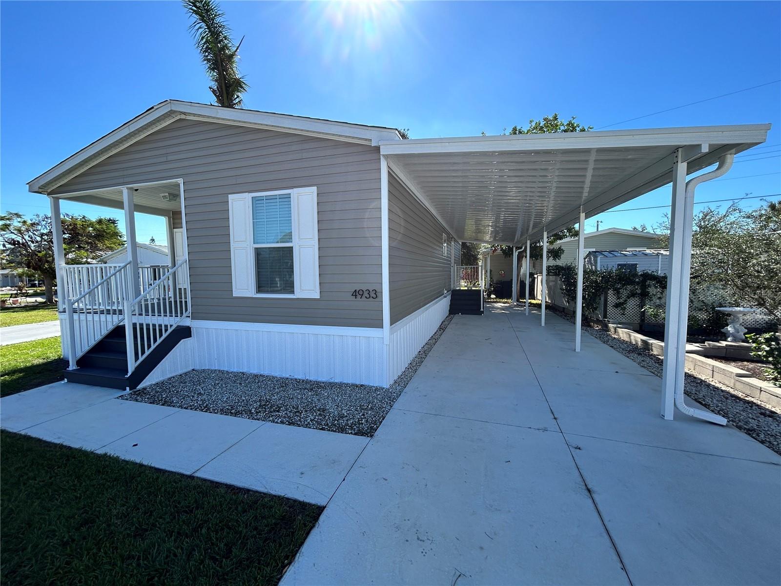 4933 PEBBLE BEACH AVE photo 3
