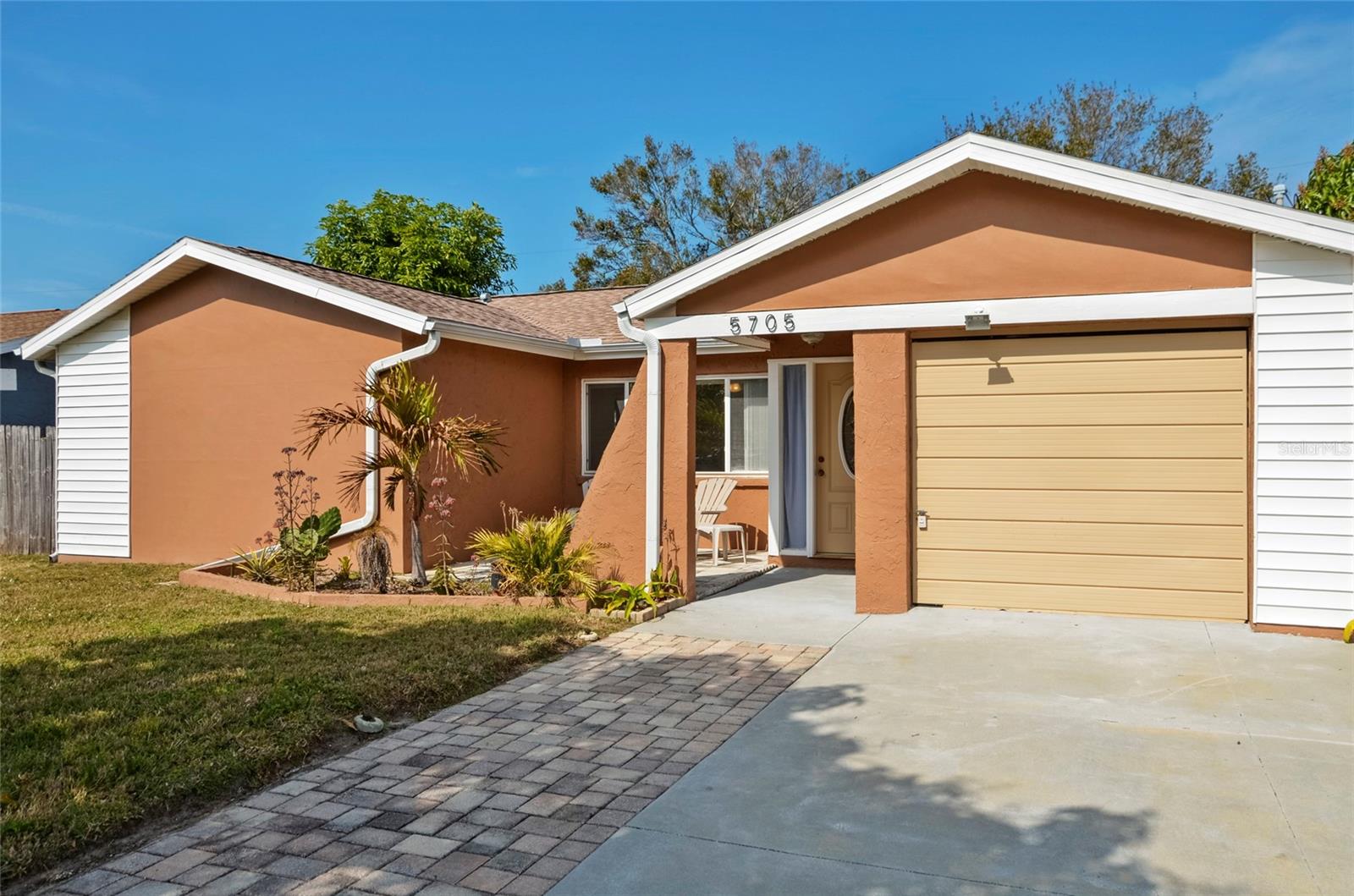 Single Family Residence
