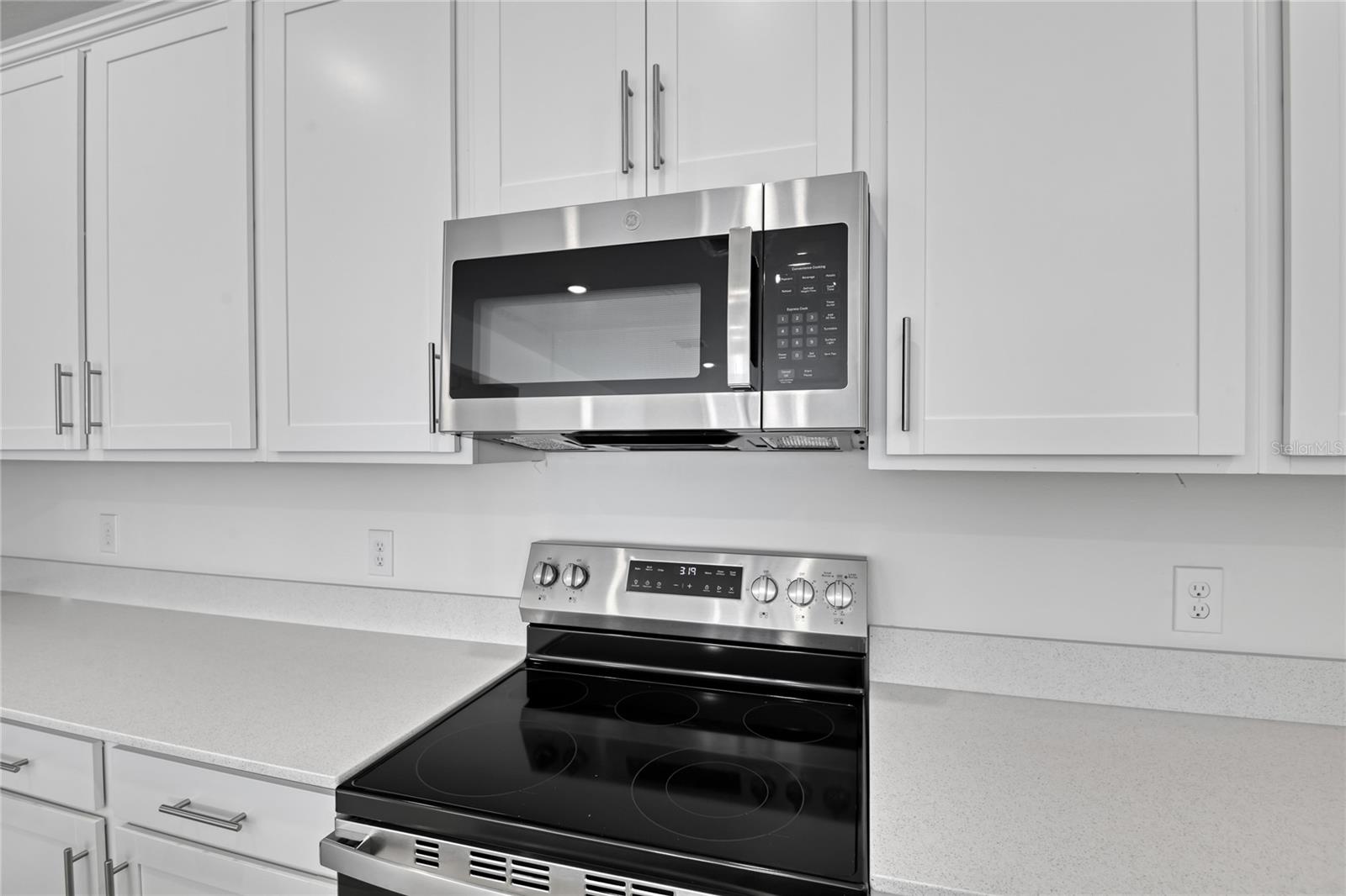 1491 AUGUST GRAY DR photo 4