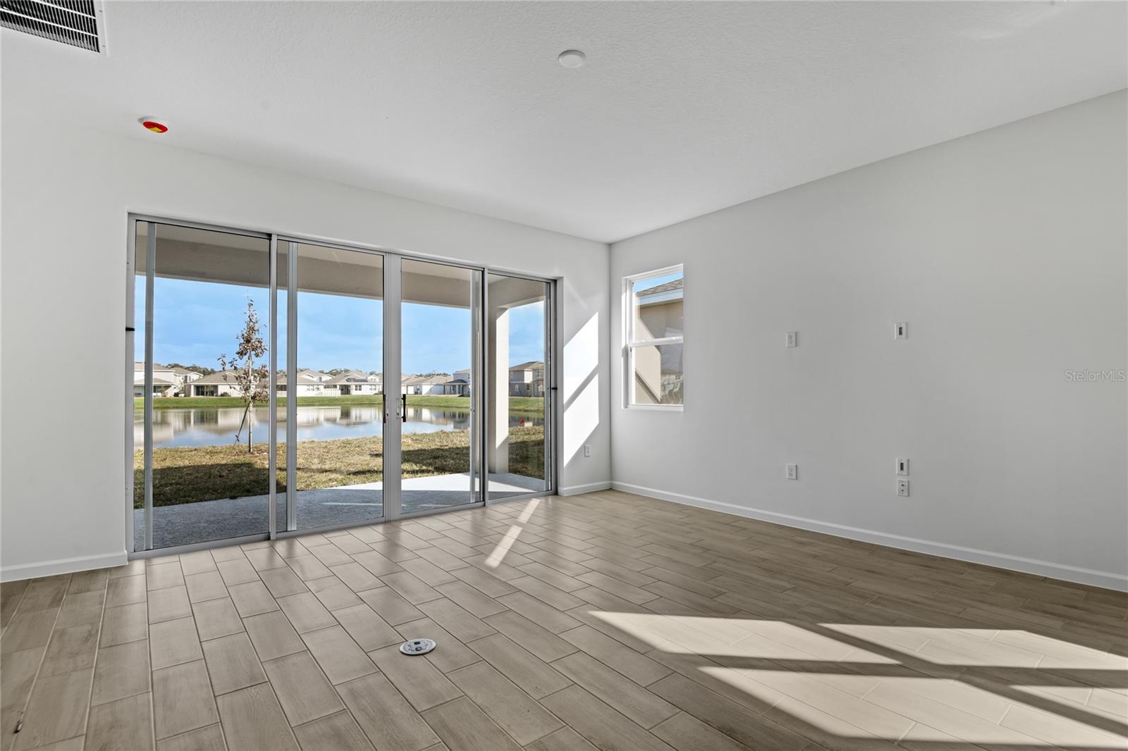 1491 AUGUST GRAY DR photo 5
