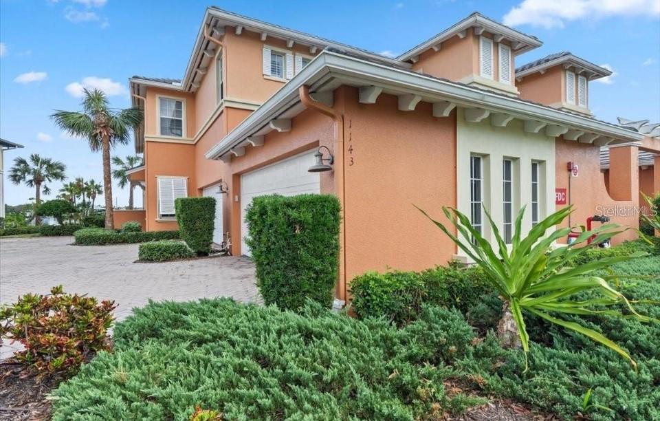 1143 RIVERSCAPE ST #A — home for sale