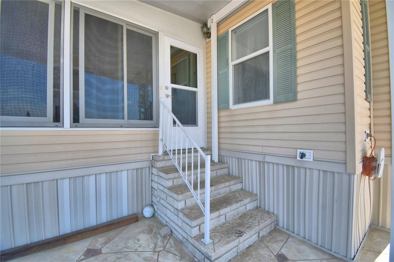 251 PATTERSON RD #J16-A photo 4