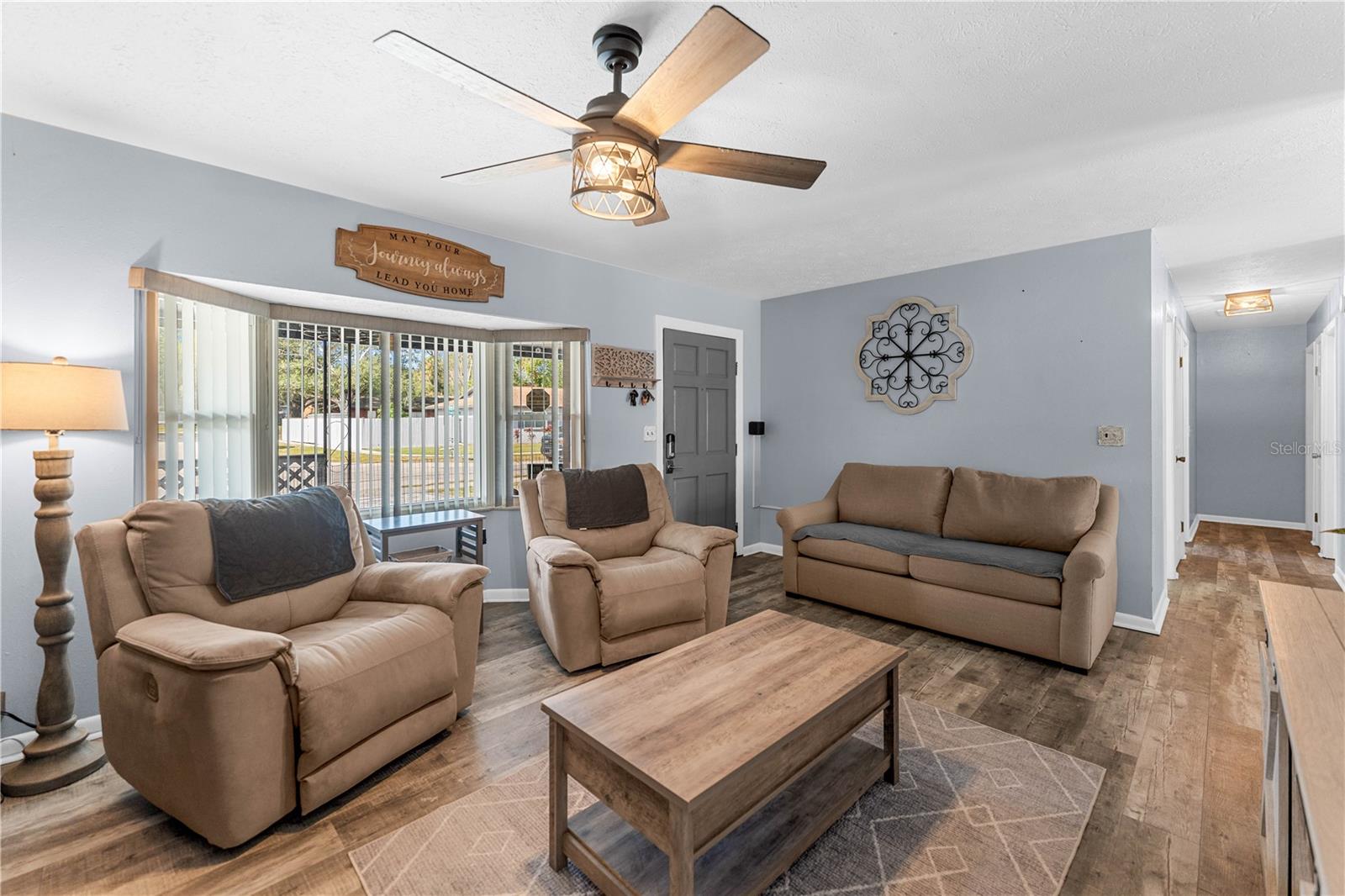 1308 OAKHILL ST photo 5