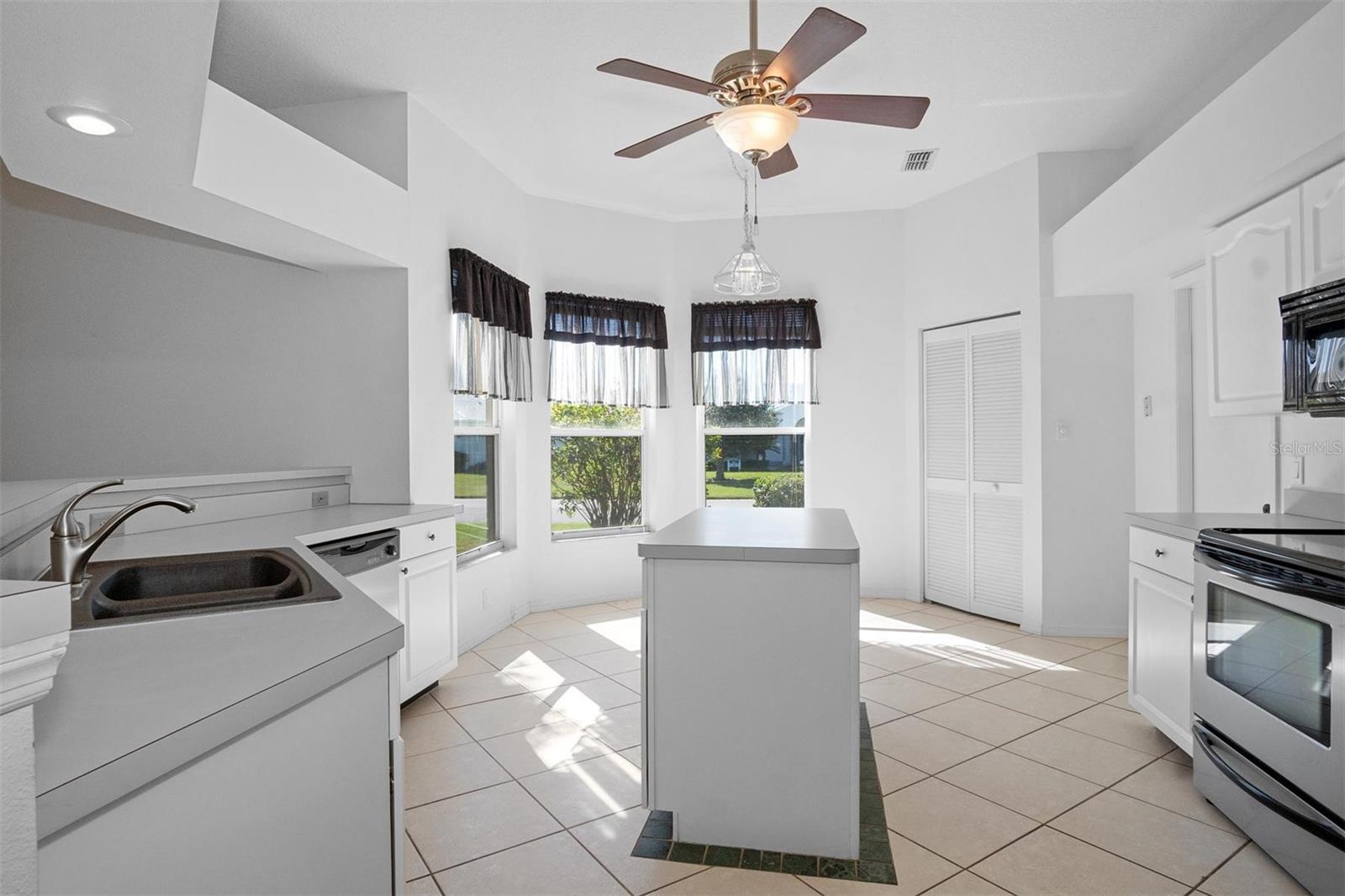 5761 MACAW PL photo 5