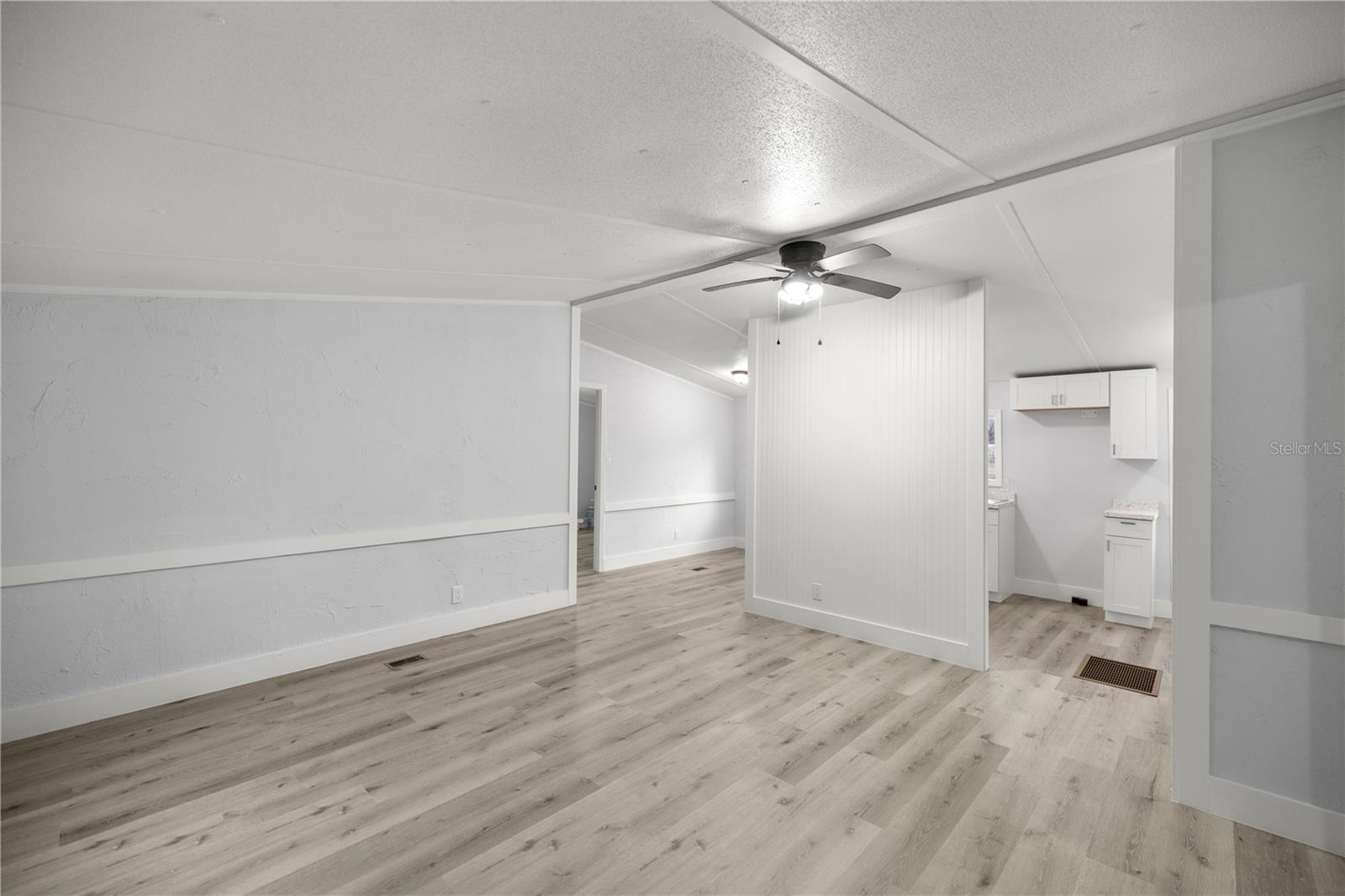 3065 SE 103RD LN photo 5