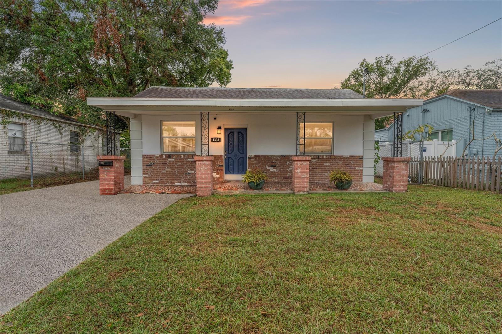 1303 E FRIERSON AVE — home for sale