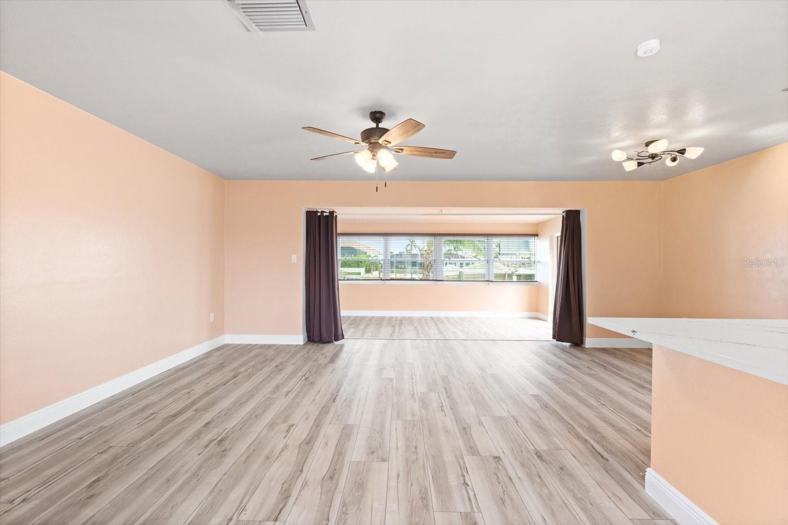 5108 COMMONWEALTH RD photo 4