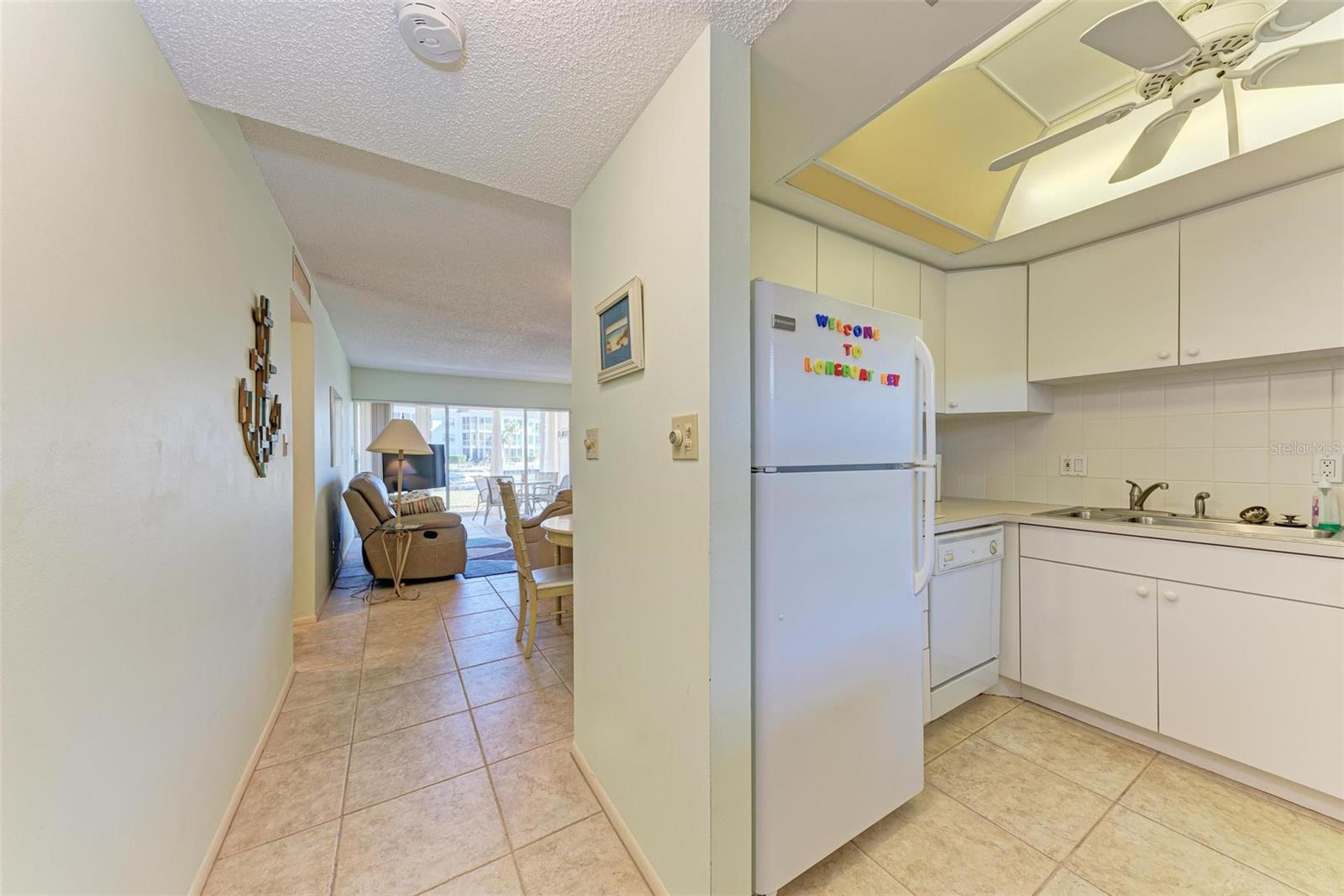 4370 CHATHAM DR #104 photo 4