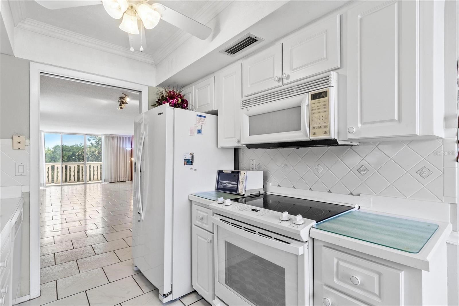 2650 PEARCE DR #403 photo 4