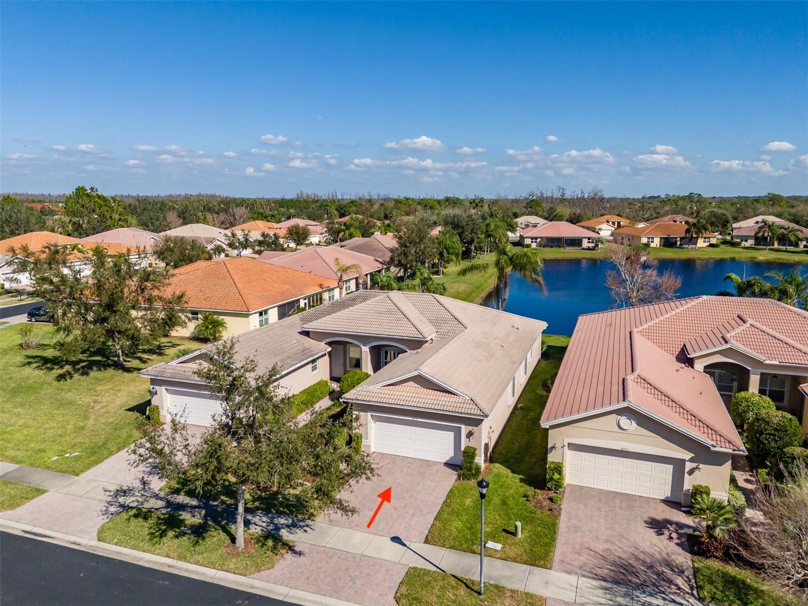 16233 AMETHYST KEY DR photo 2