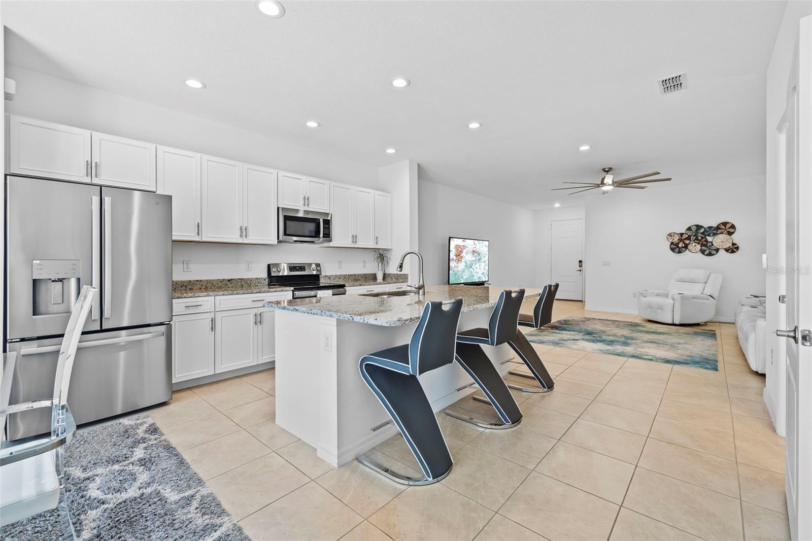 8545 CANYON CREEK TRL photo 4