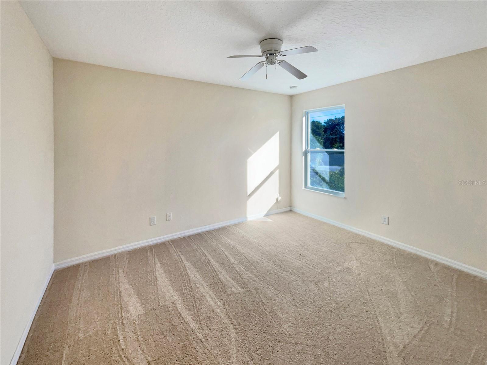 4718 ROCKVALE DR photo 5