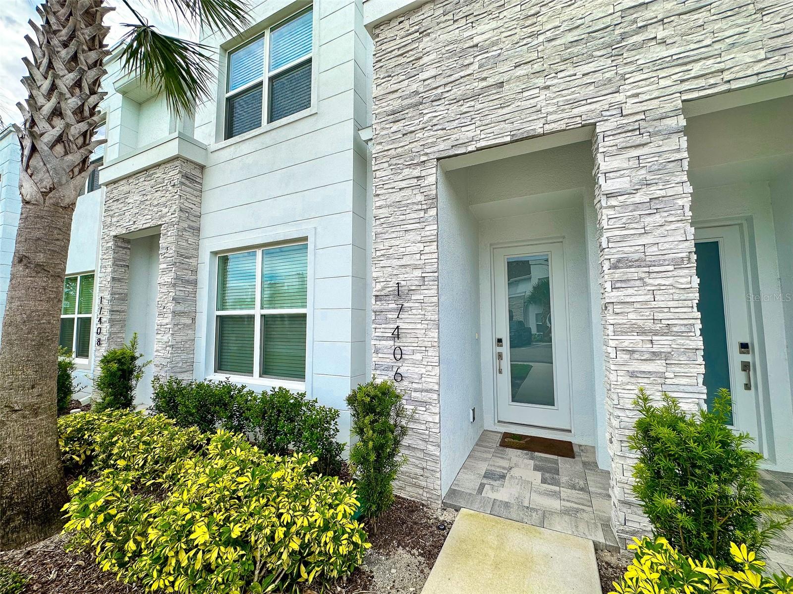 17406 HIDDEN FOREST DR photo 4