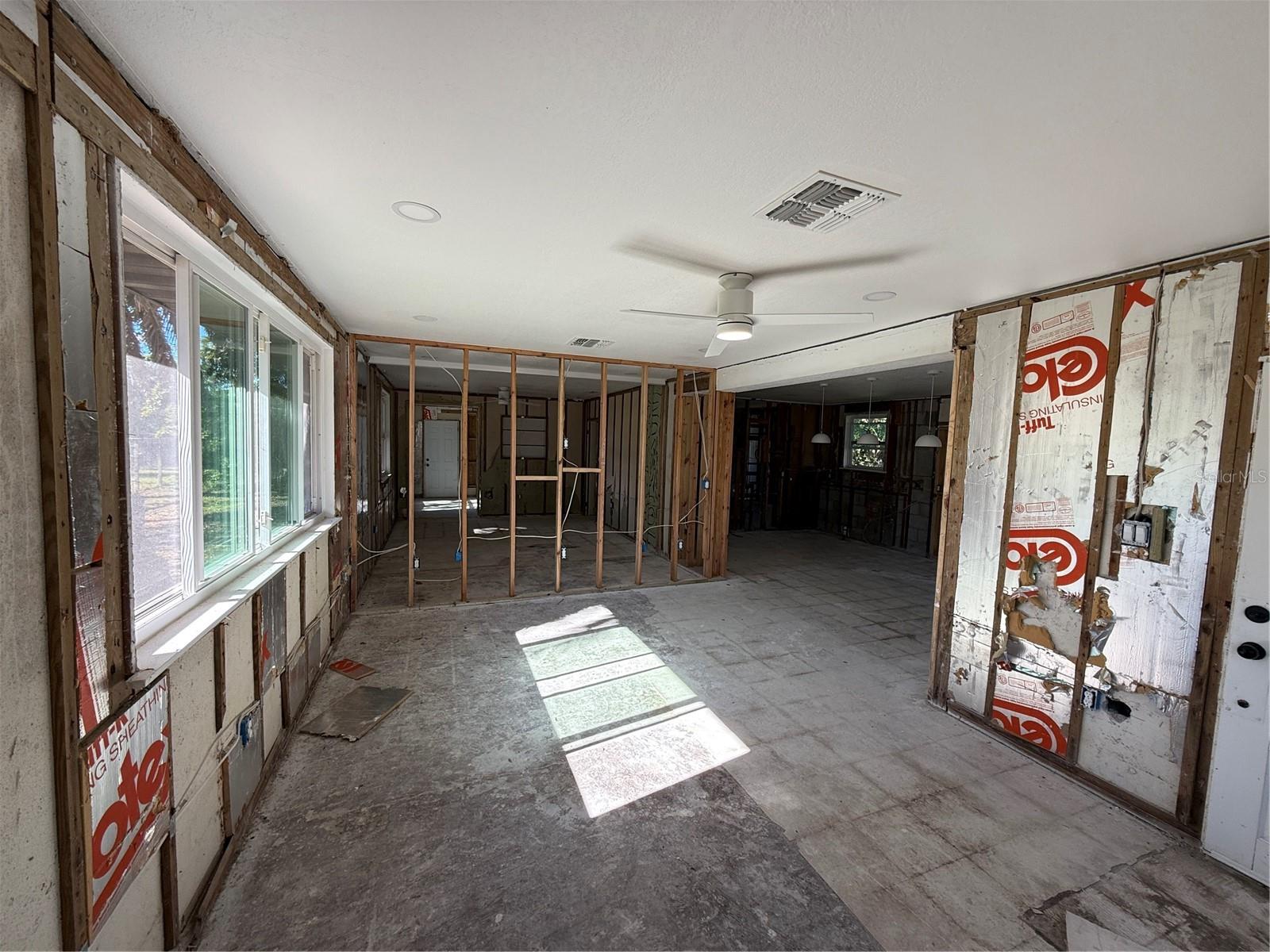 18839 ARIPEKA RD photo 2