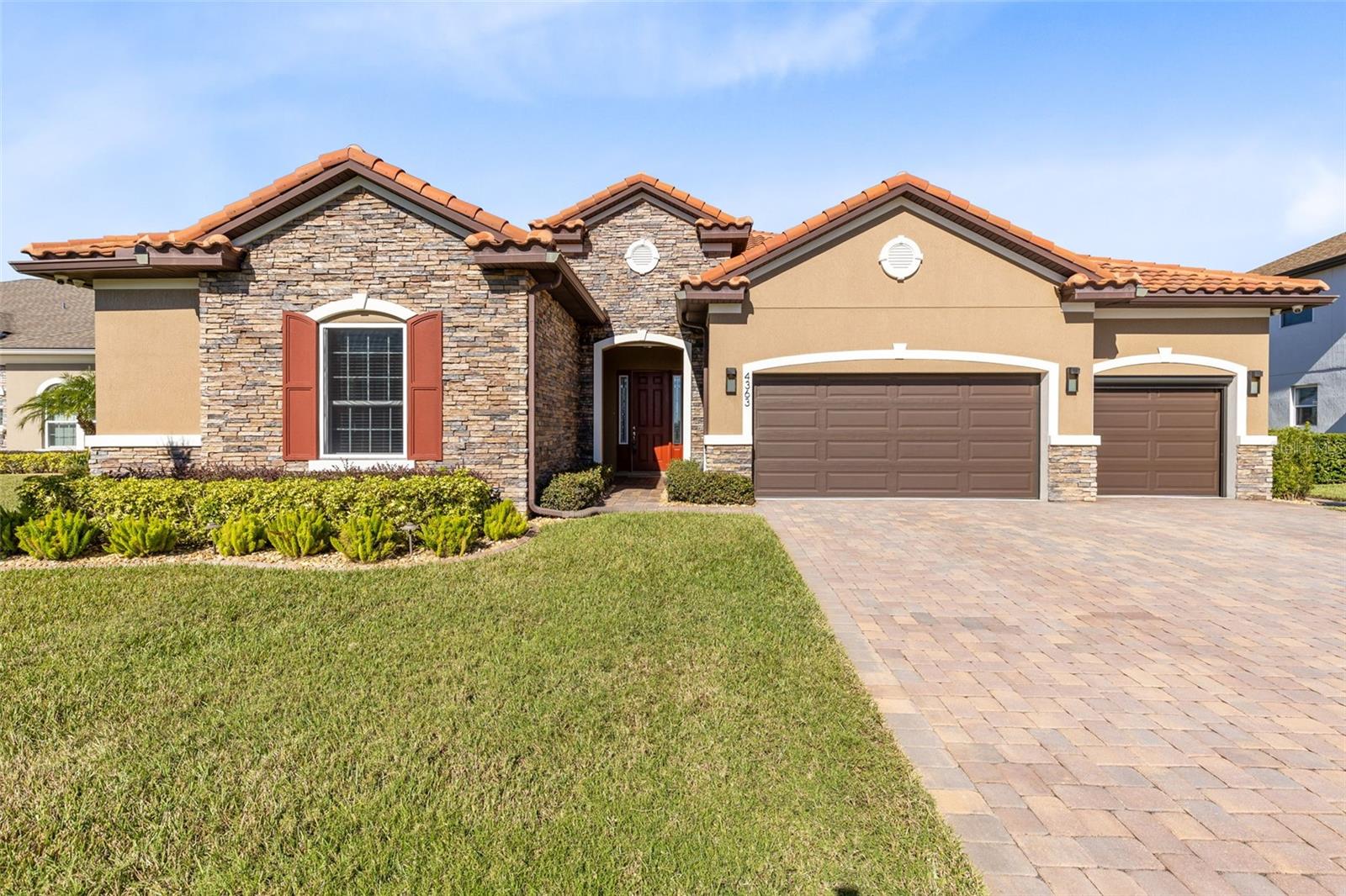 4363 SUMMER BREEZE WAY photo 2