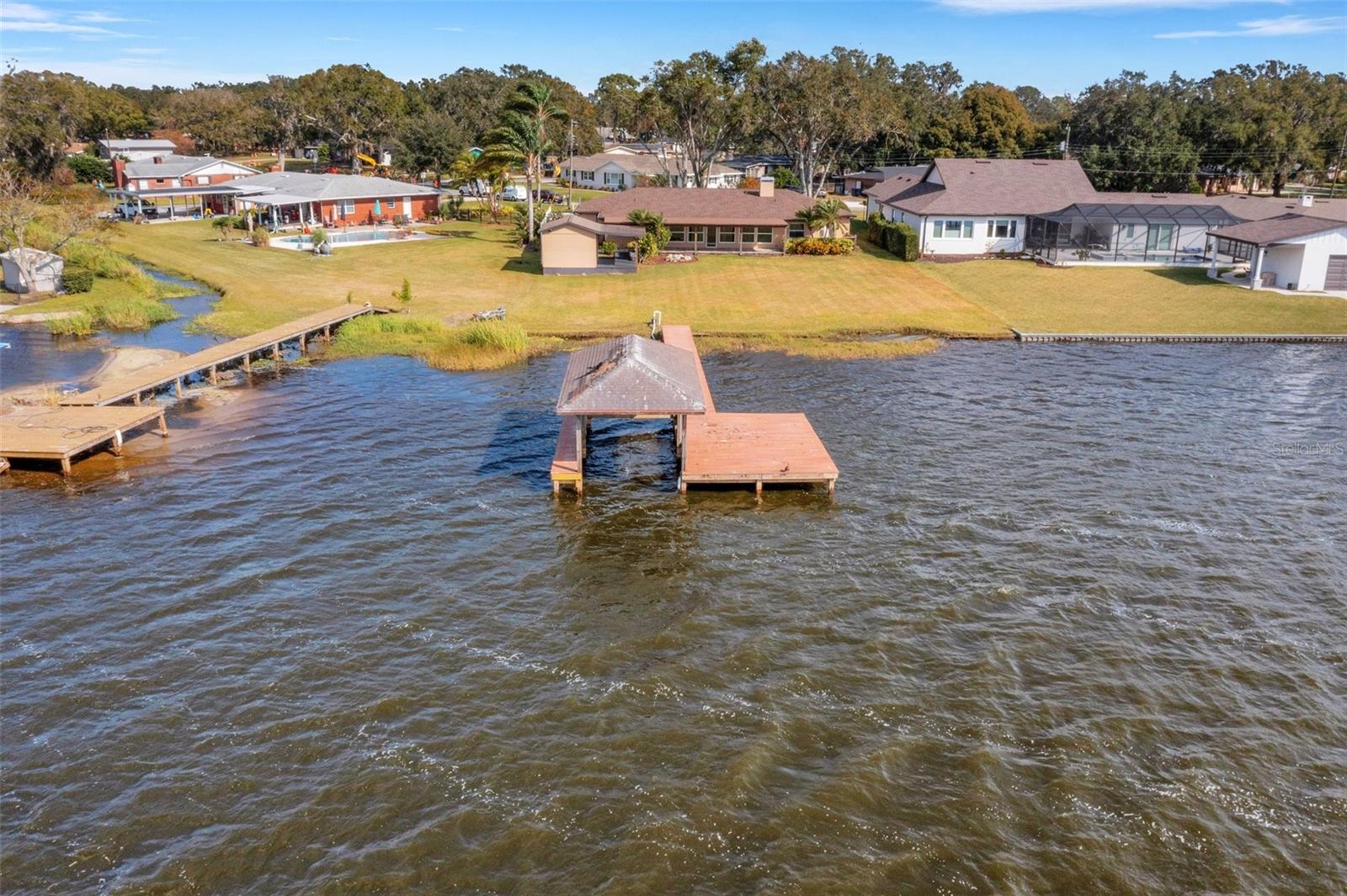 5530 DRIFTWOOD DR photo 3