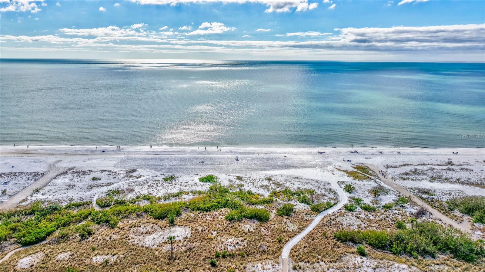 420 BEACH RD #203 photo 3