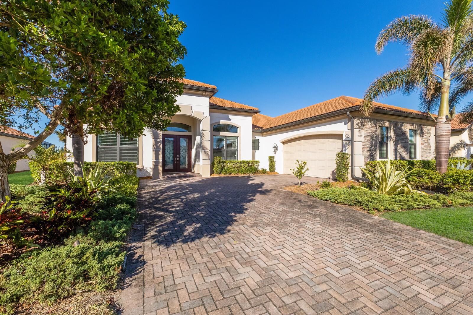 10817 WHISK FERN DR photo 3