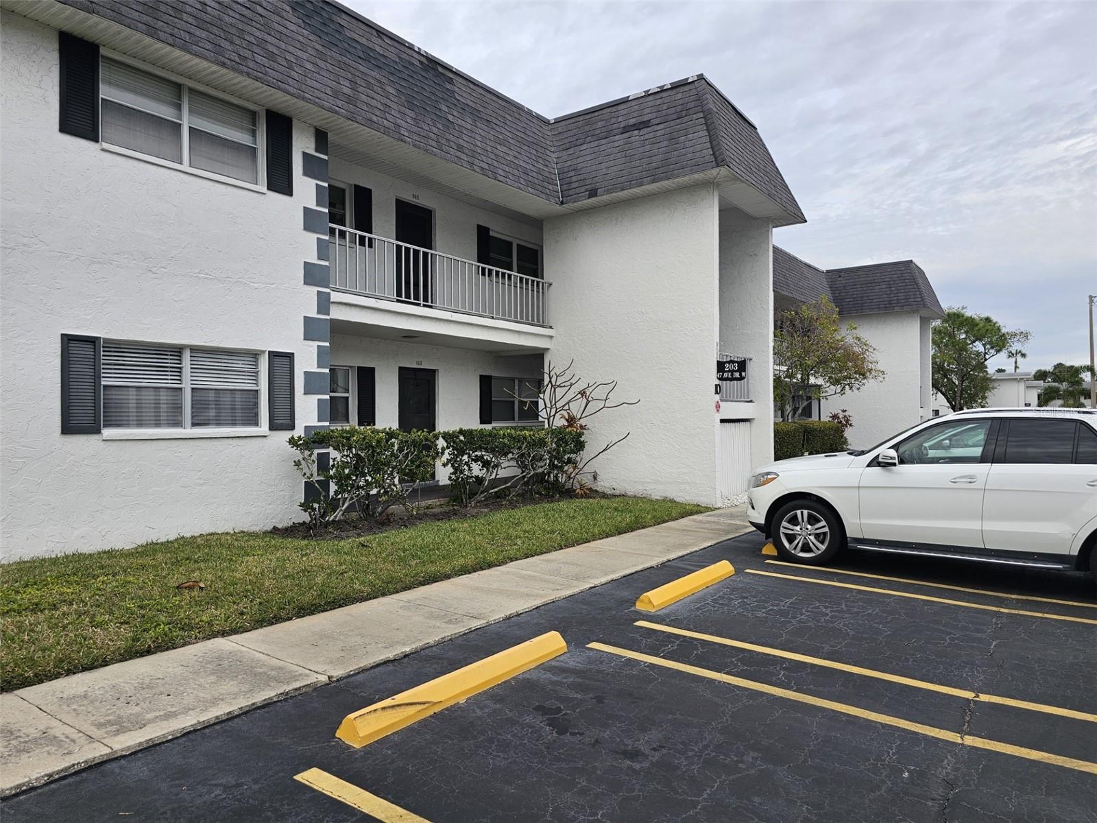 203 47TH AVENUE DR W #167 — home for sale