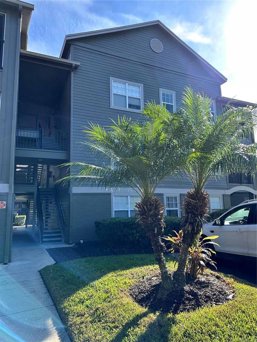 420 SUMMIT RIDGE PL #214 photo 2
