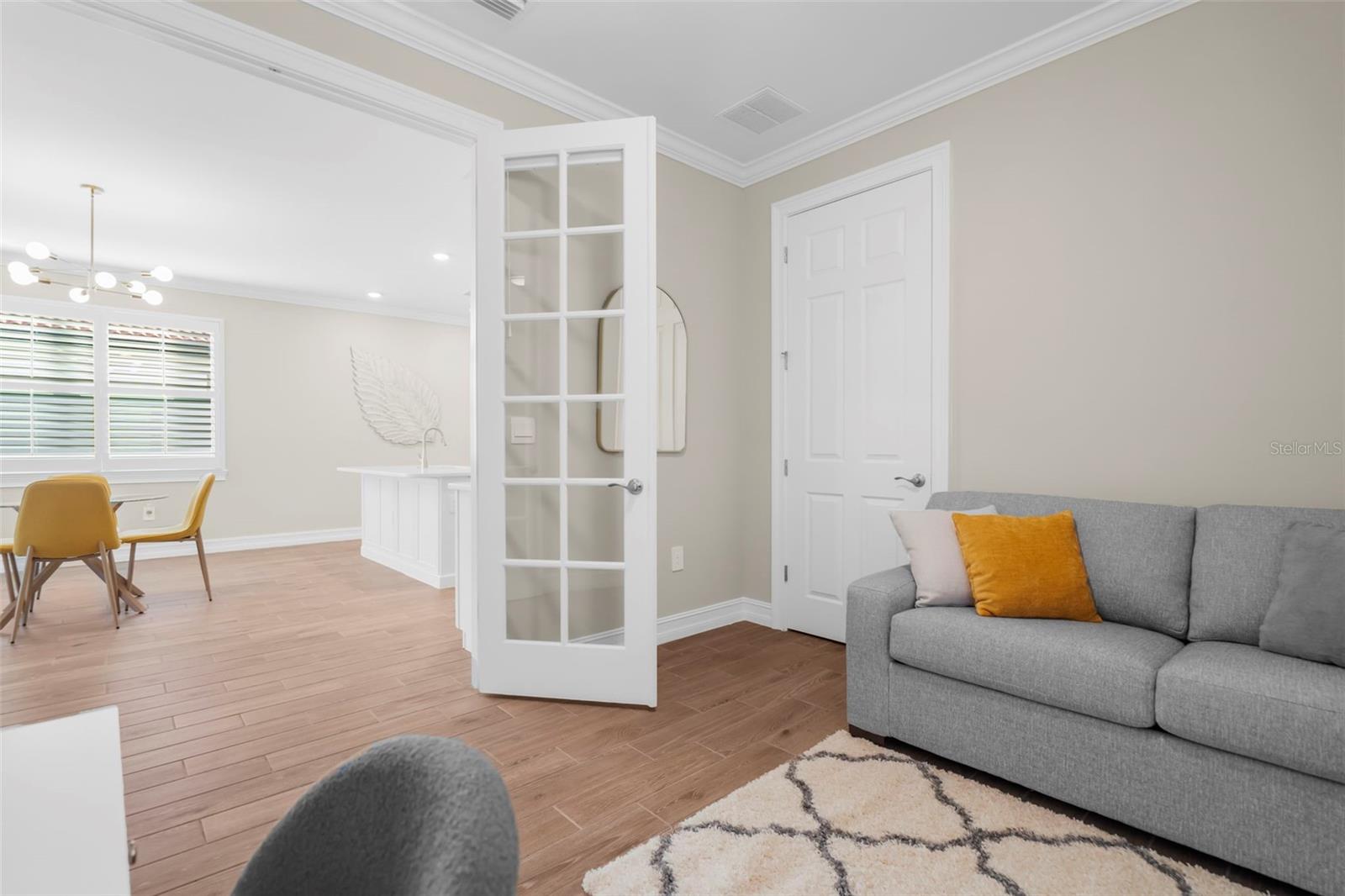 256 TERAMO WAY photo 5