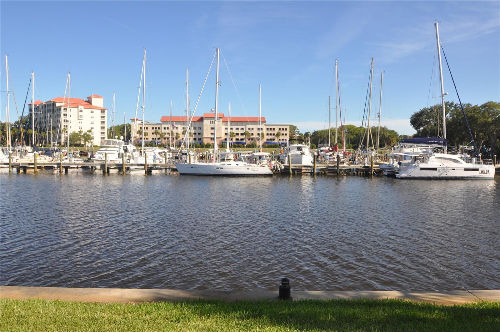 10 MARINA POINT PL photo 2