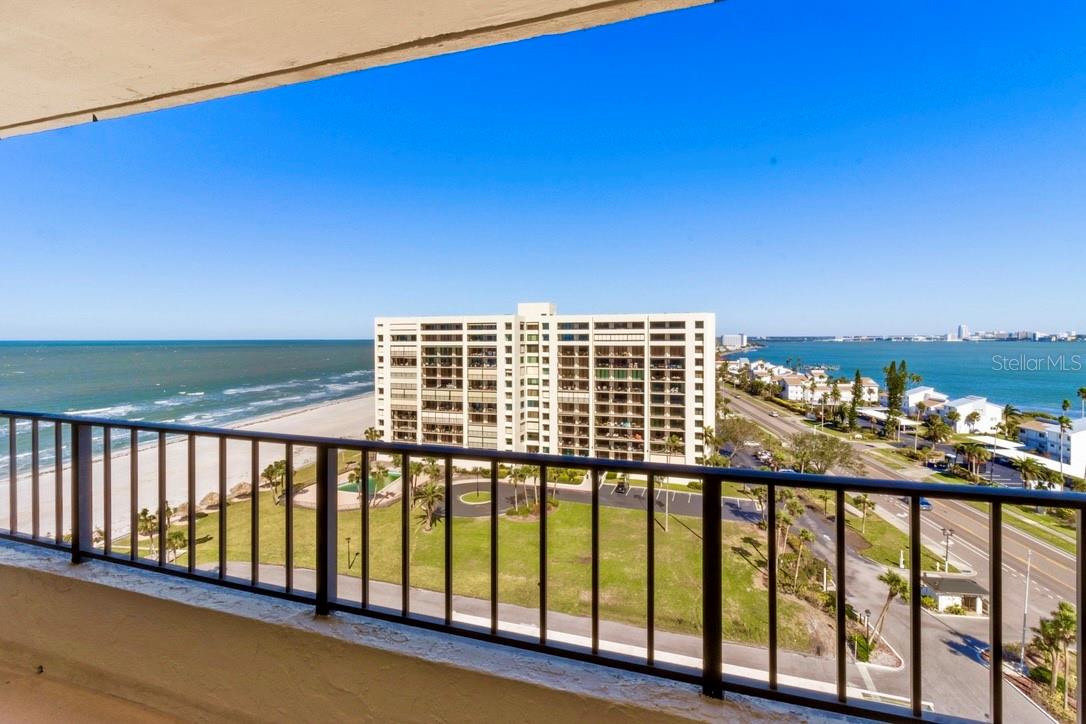 1480 GULF BLVD #1107 photo 3