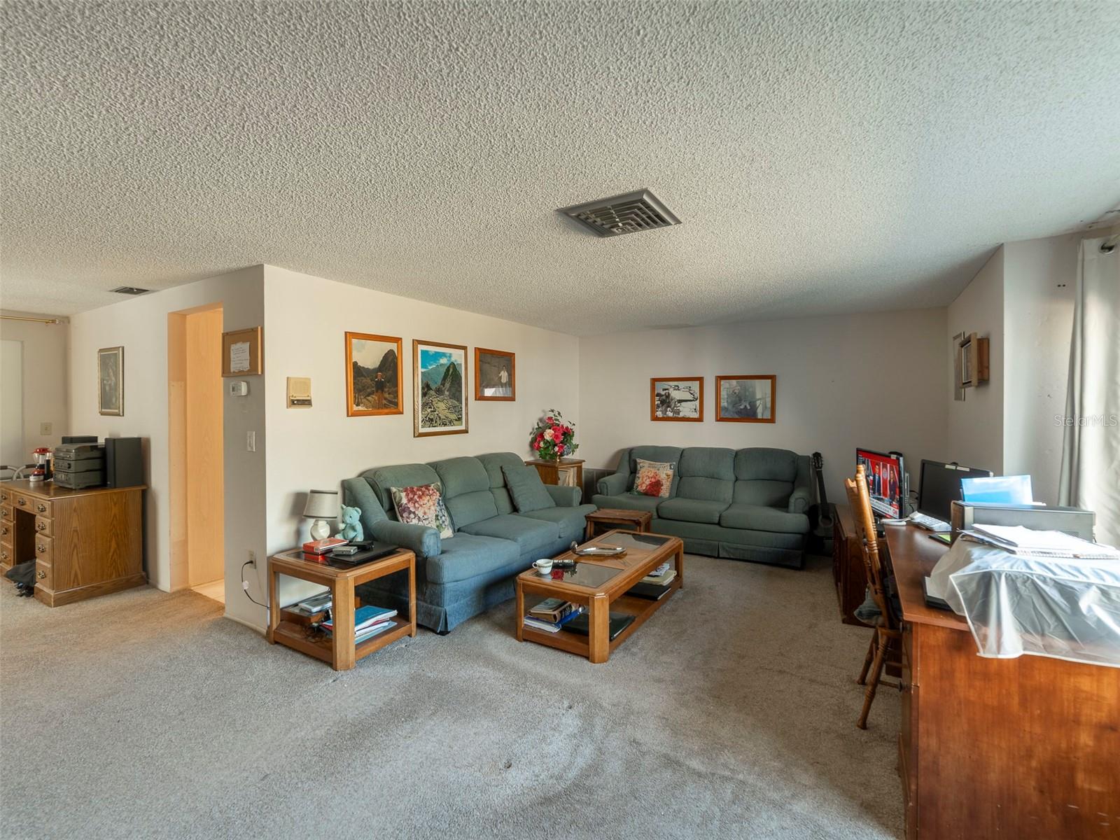 12114 CLEARBROOK LN photo 4