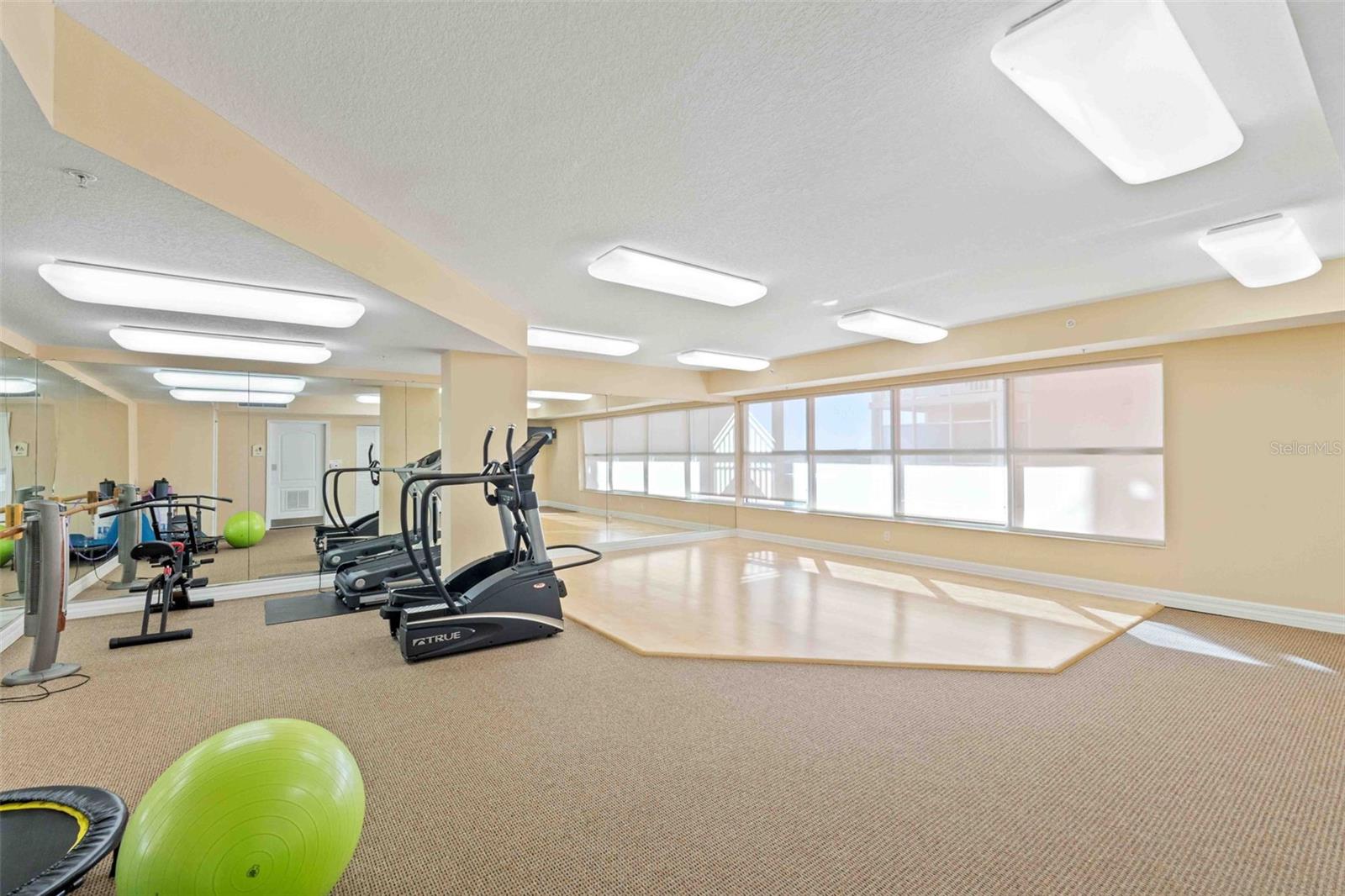 4516 SEAGULL DR #203 photo 3