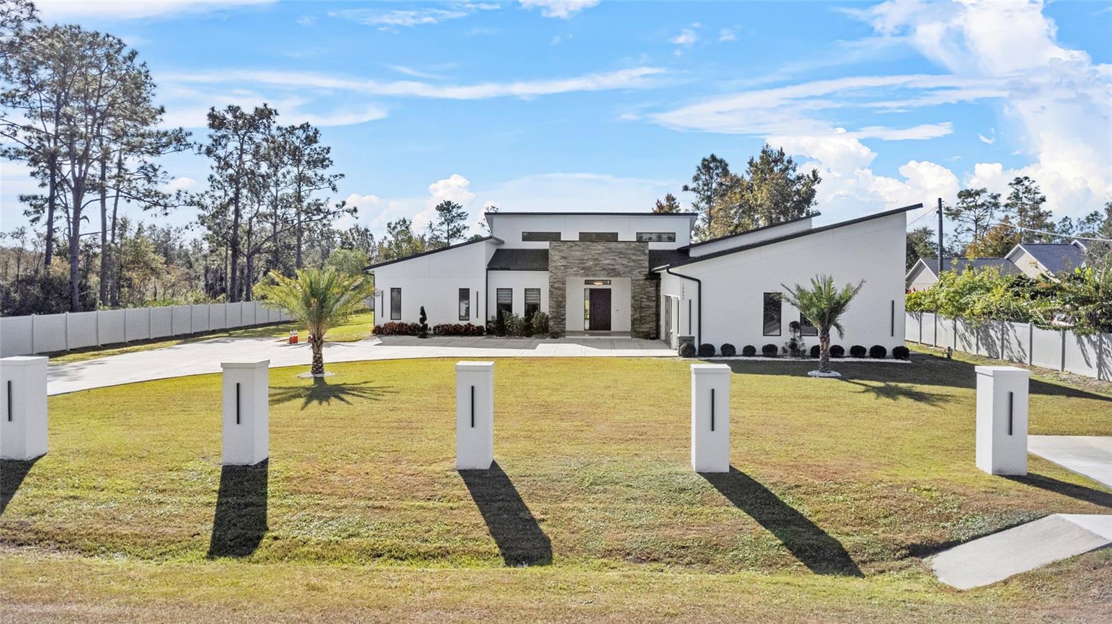 Single Family Residence