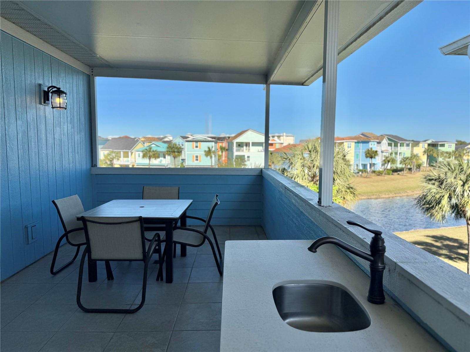 8035 SURF ST photo 4