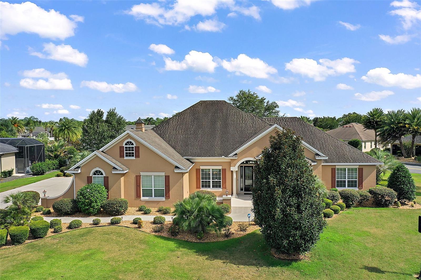 2126 LAKE RIDGE DR photo 2