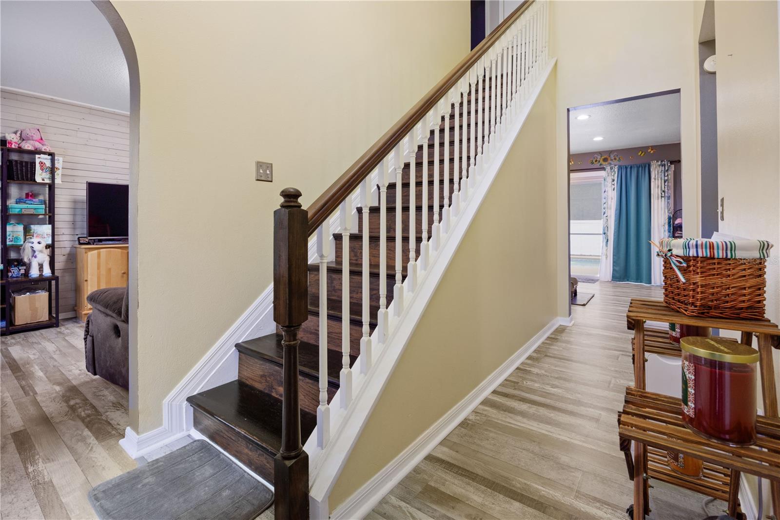 4030 SW 132ND LN photo 3