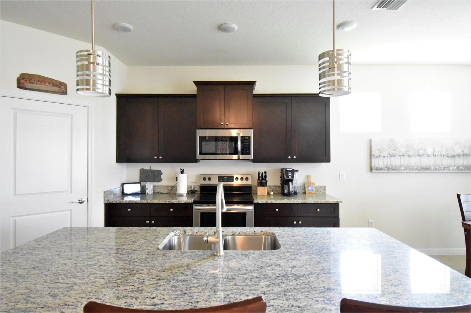11936 CROSS VINE DR photo 3