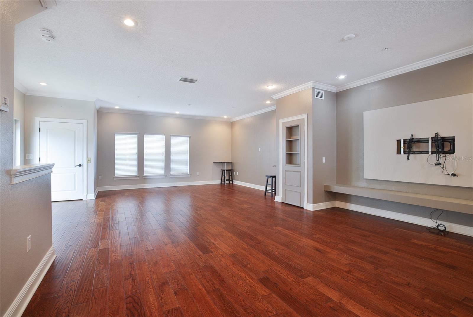 3205 W HORATIO ST #1 photo 4