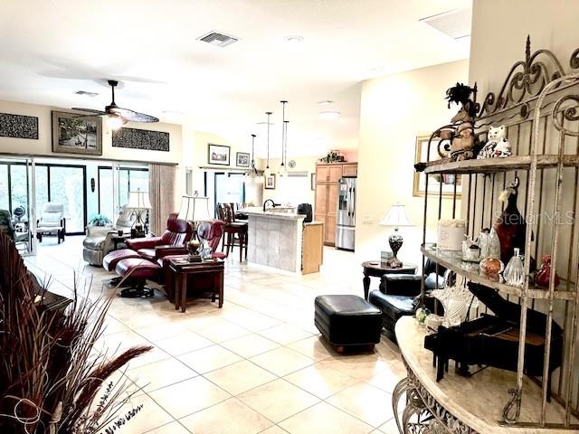 2850 APACHE CT photo 4