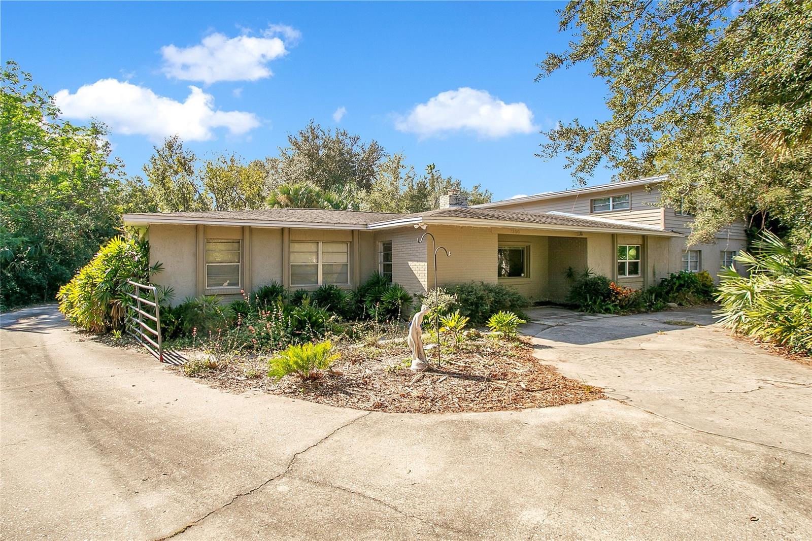 7200 GRACE RD — home for sale
