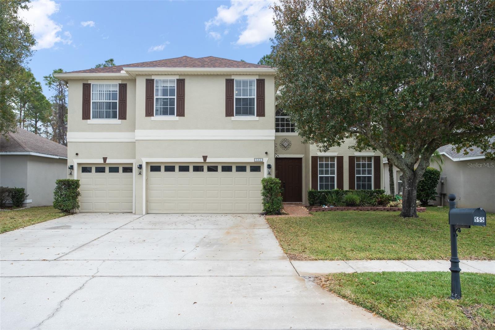 555 CAREY WAY — home for sale