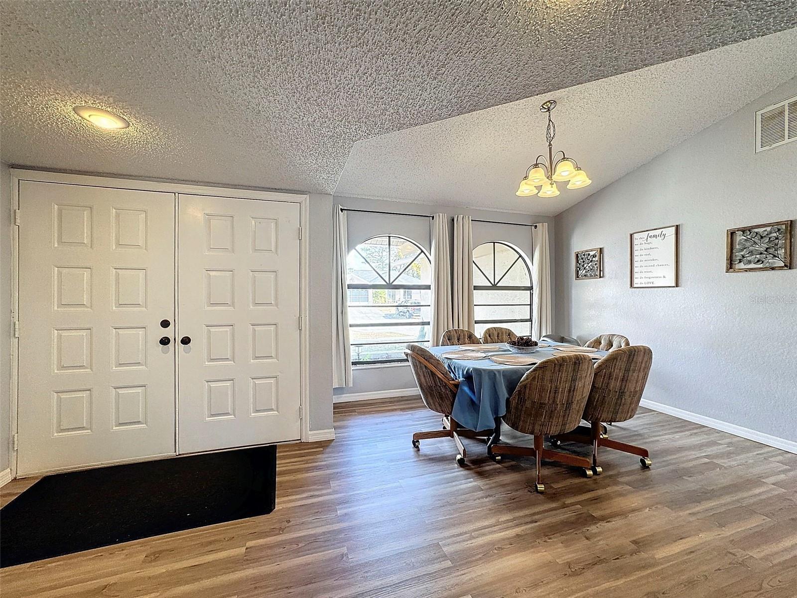 5077 KENMORE photo 3