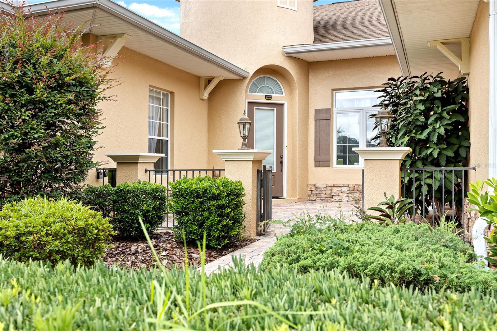 39539 HARBOR HILLS BLVD photo 2
