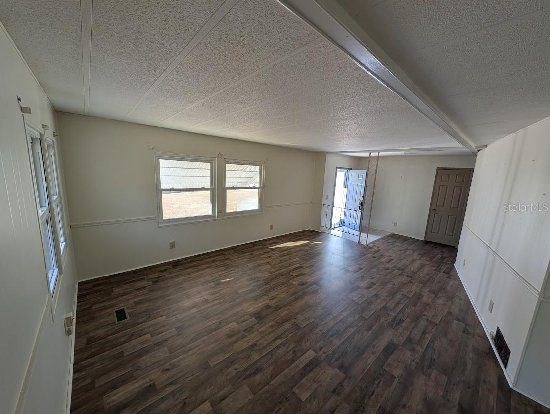 3106 SE 39TH AVE photo 4