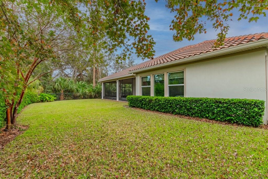 5212 CANDLER VIEW DR photo 4